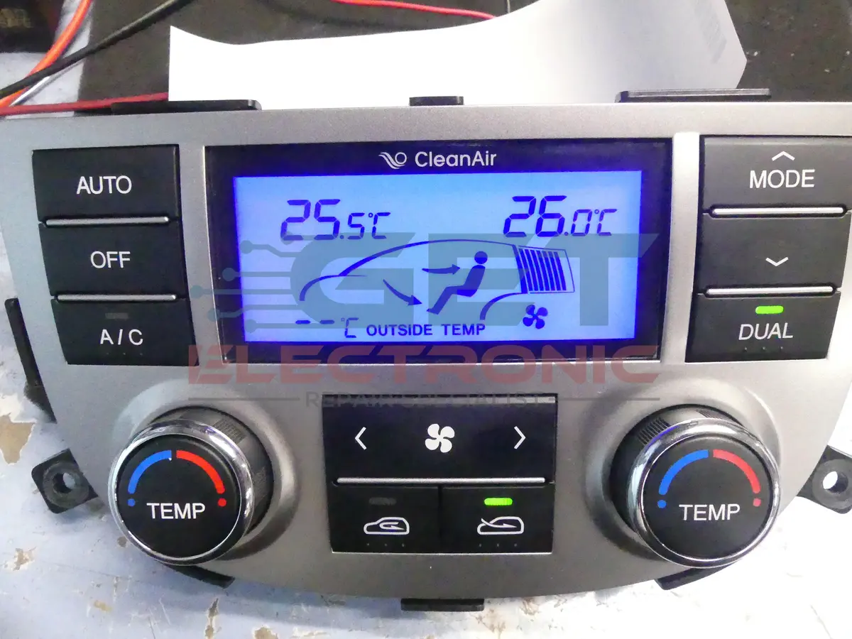 Hyndai Santa Fe Climate Control Main Lcd Flickers 1