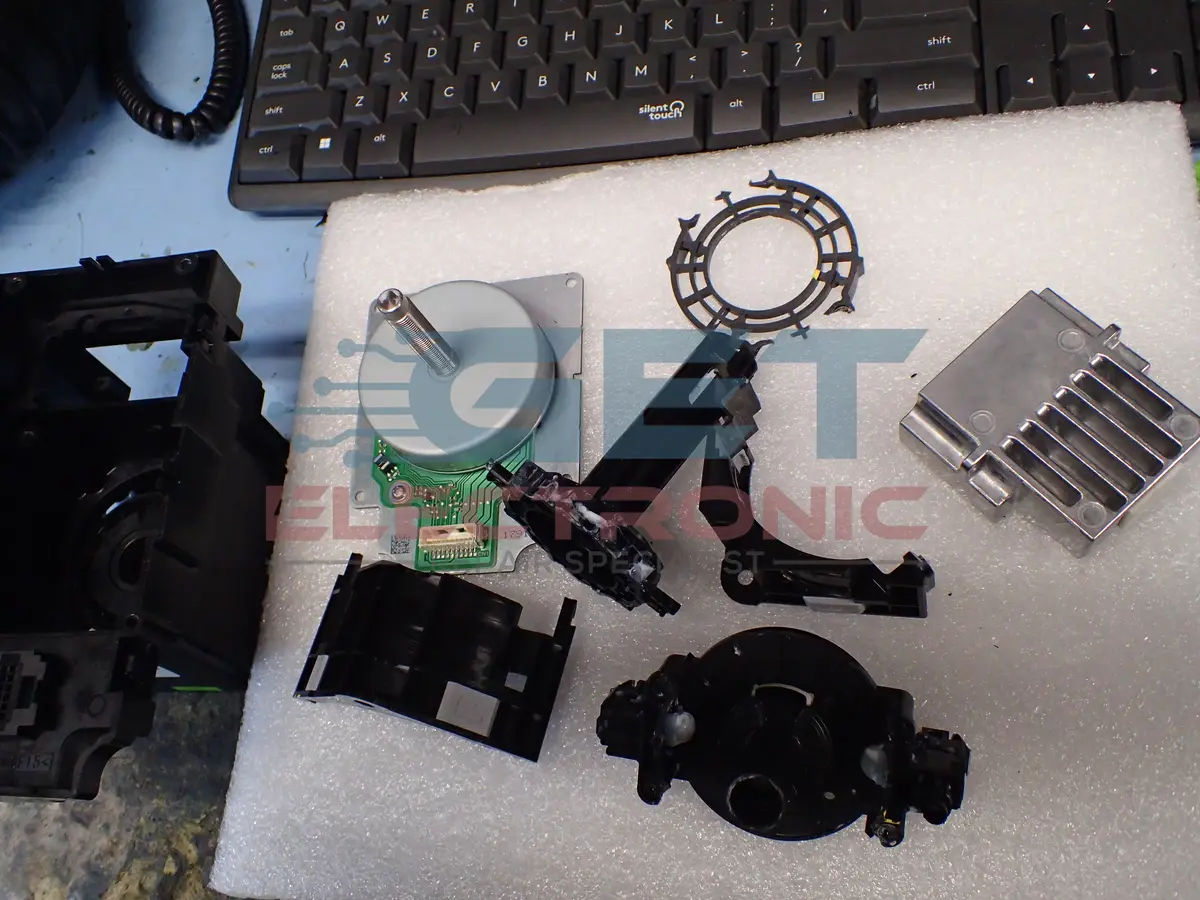 Land Rover Shifter Full Mechanical Overhual 1