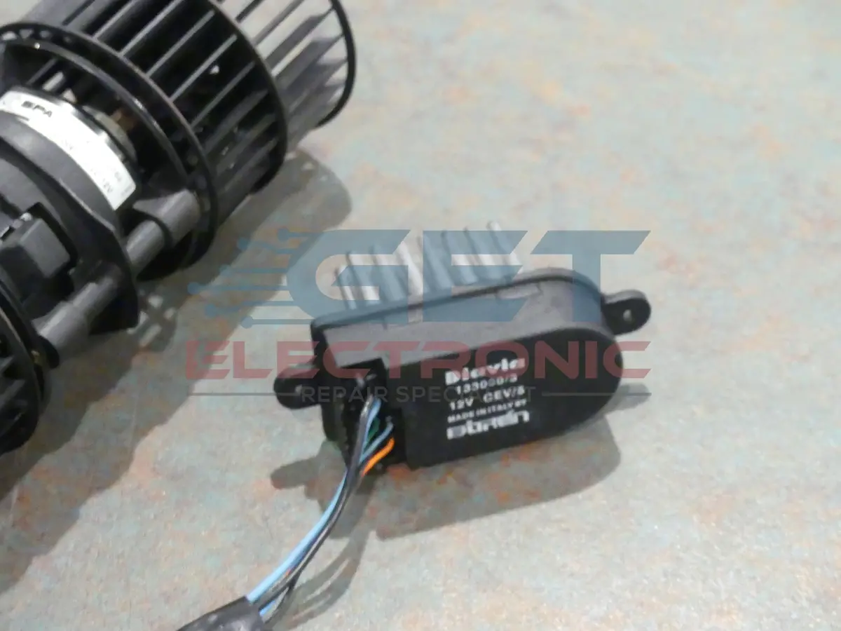 🏎 Ferrari 360 Heater Blower Motor & Resistor Repair – Full Speed Fan Fault 1