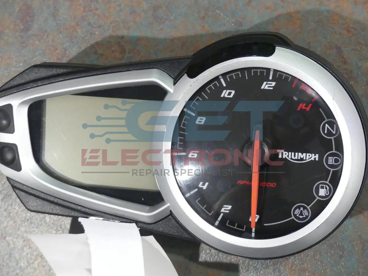 Triumph Street Triple R 675 Motorcycle Instrument Cluster 2503712 560477 1