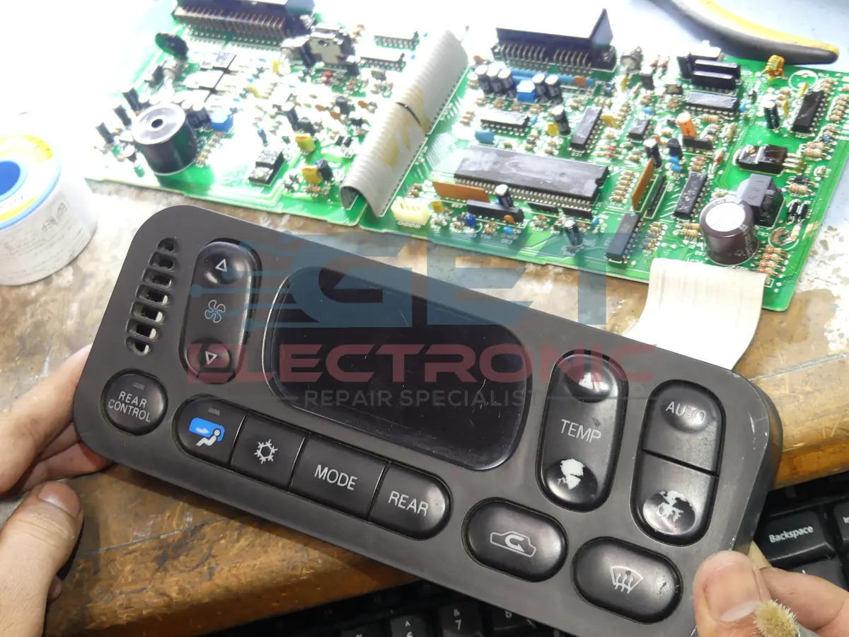Mitsubishi Delica / L200 Climate Control Unit – Repair Service 1