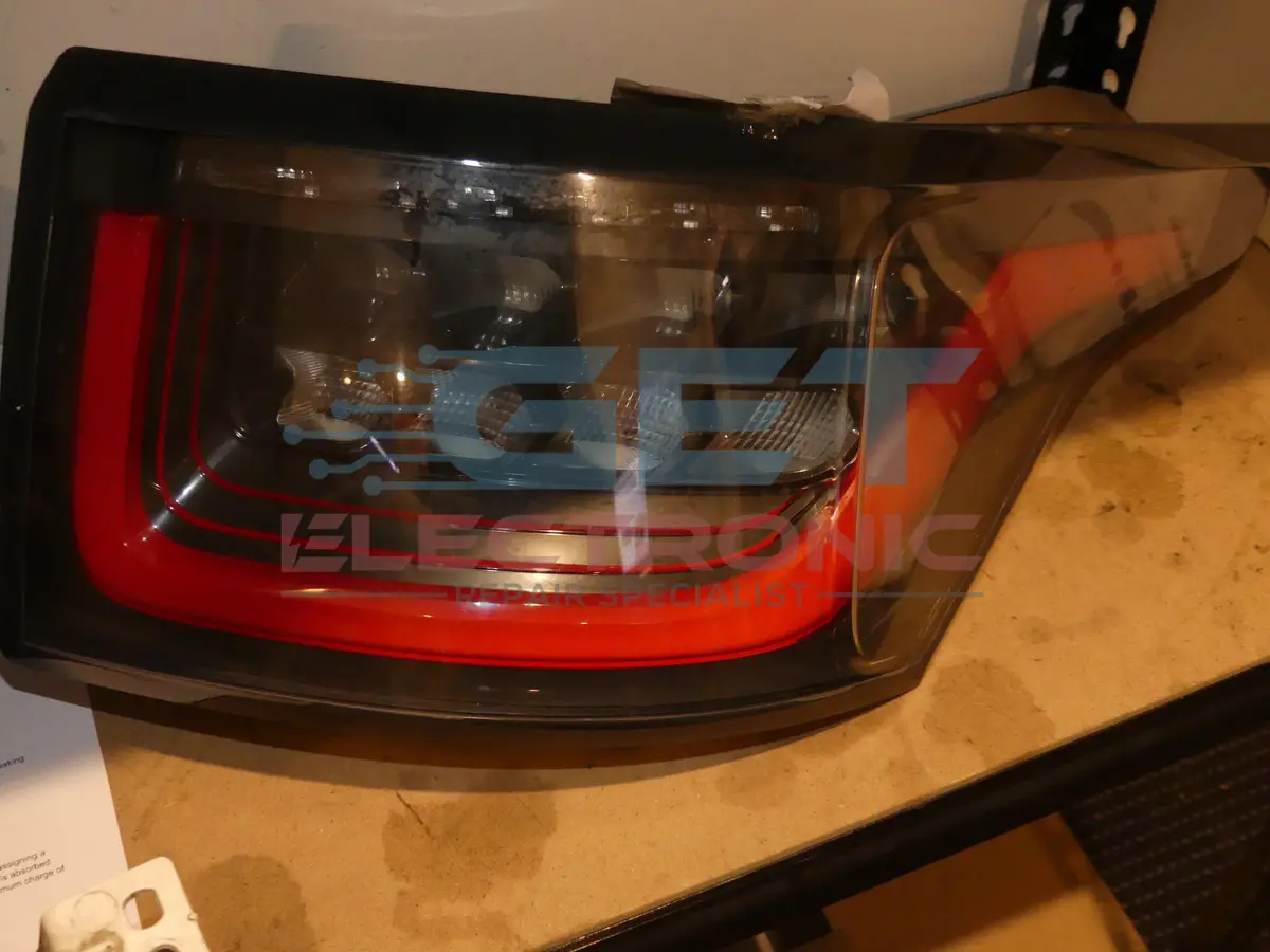 2018-2022 Range Rover Sport Tail Light Repair 1