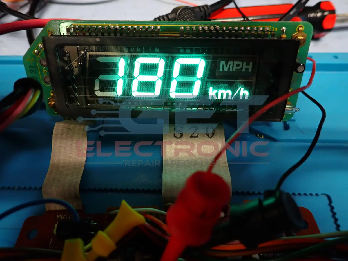 Late 1980'S Toyota Digital Cluster 1