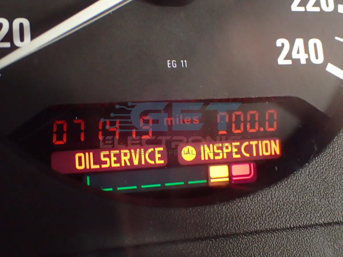 Bmw 8 359 355 9220 009 50 - No Odometer 2