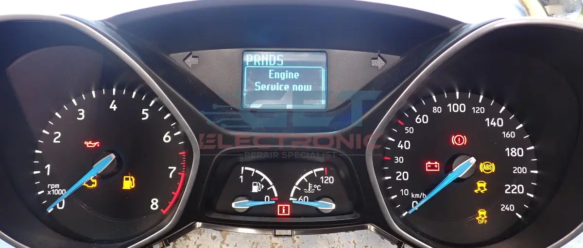 Ford Focus 2014 Cluster Repair 1