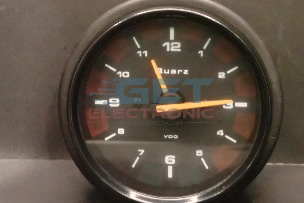 Porsche 964 Time Clock 964 641 701 00 1