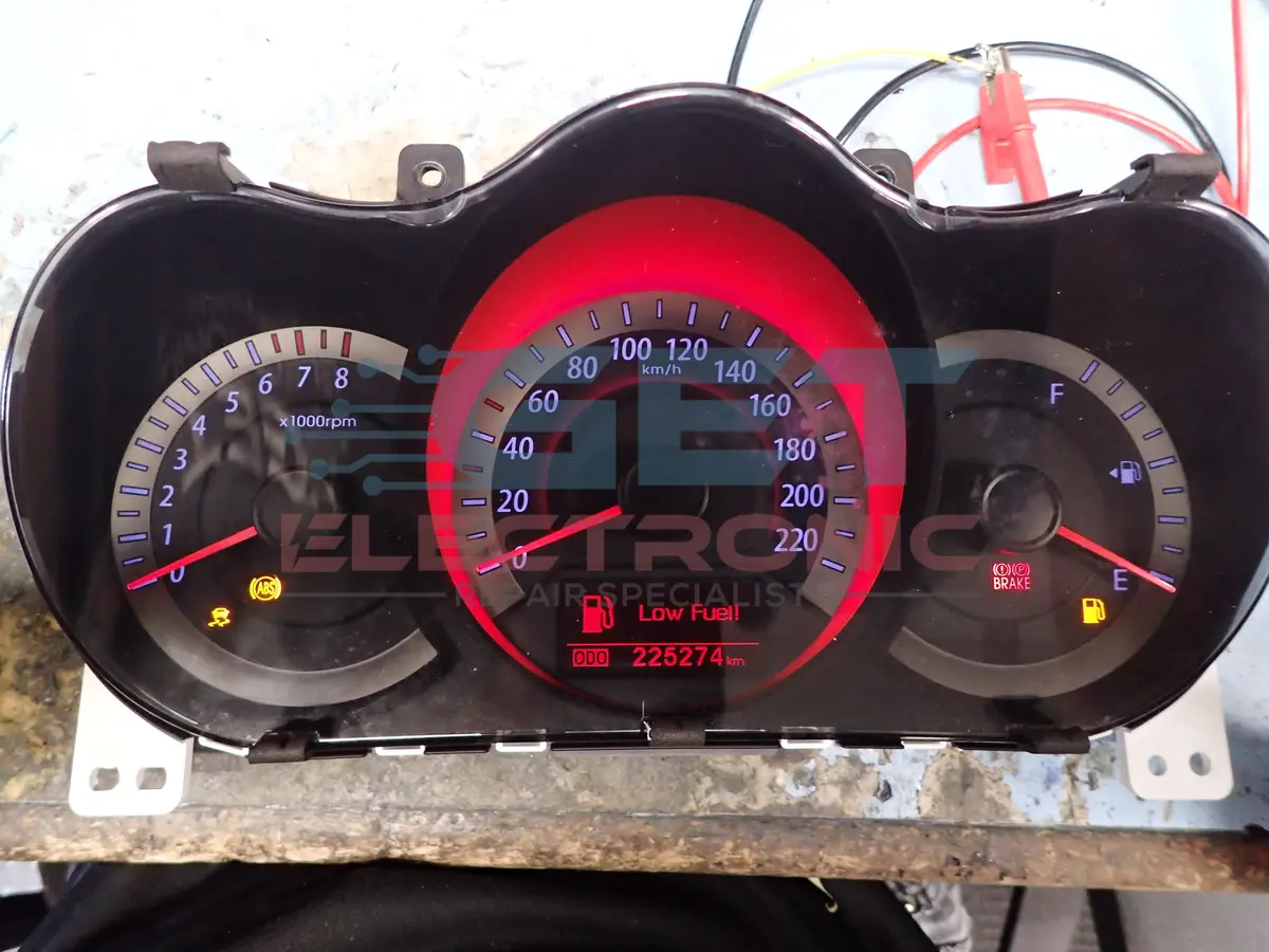 Kia Cerato, Forte, Instrument Cluster Repair Service - Intermittent Lcd Repair 1