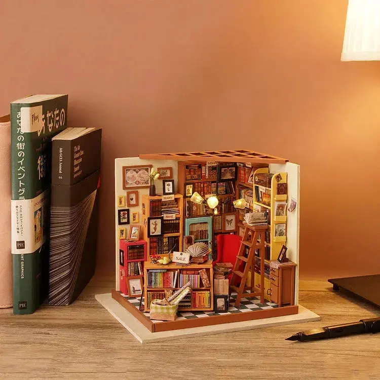 Sam's Study Room 1