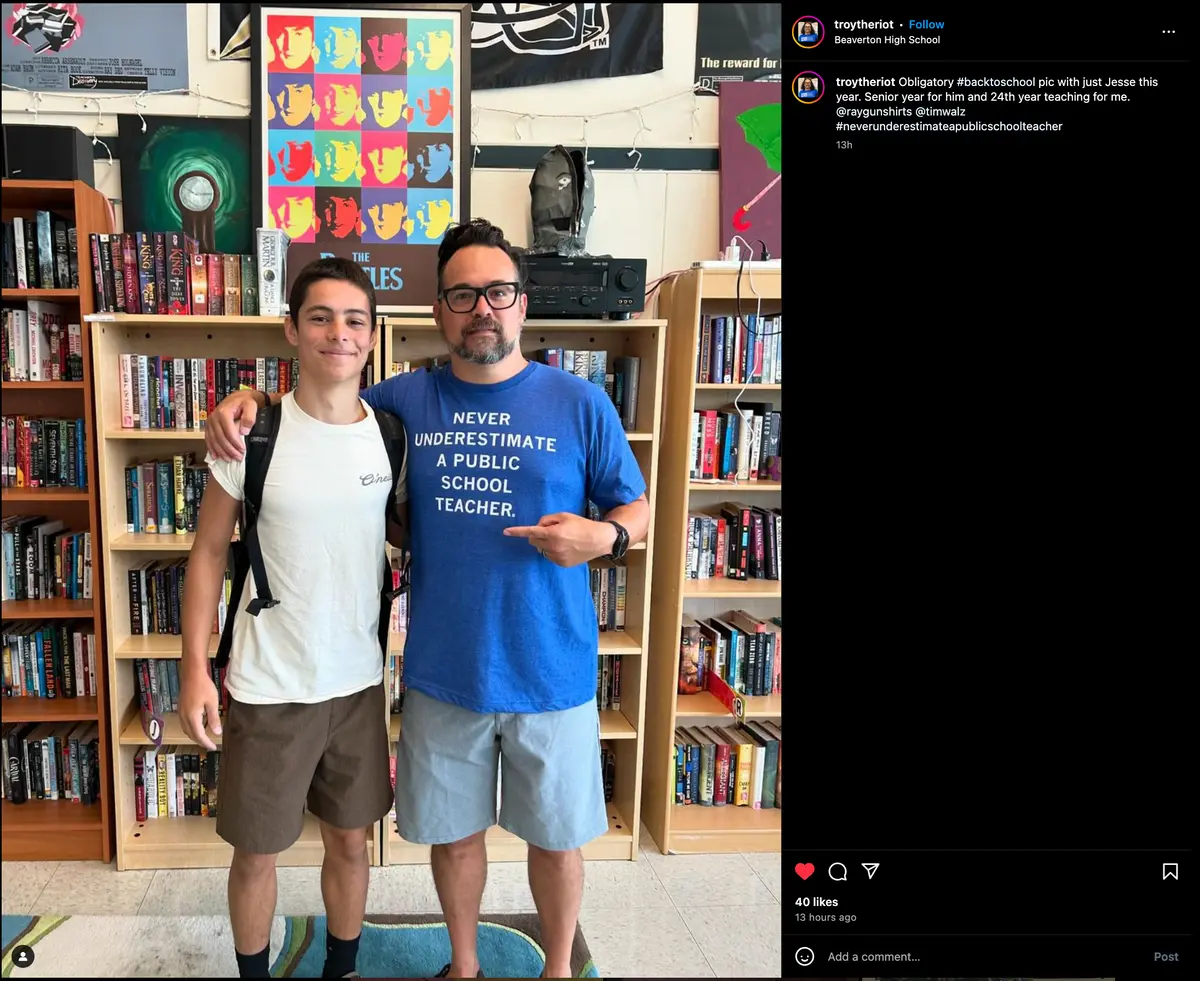 Never Underestimate A Public School Teacher Blue 5