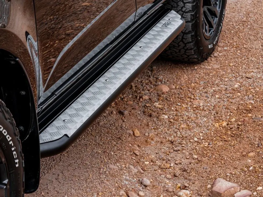Piak Side Step (Can Use For Rails, Grey) For Isuzu Mu-X (6/2021 On) 1