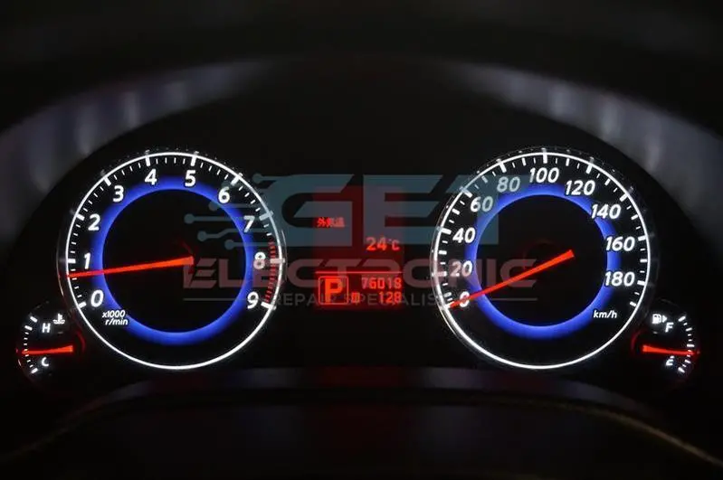 Nissan Skyline R34 / R32 / 370Gt Instrument Cluster Repair – Backlight Issues 1