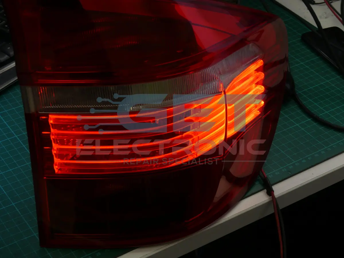 Bmw 3 Series Tail Light Repair – Led Replacement Service 1