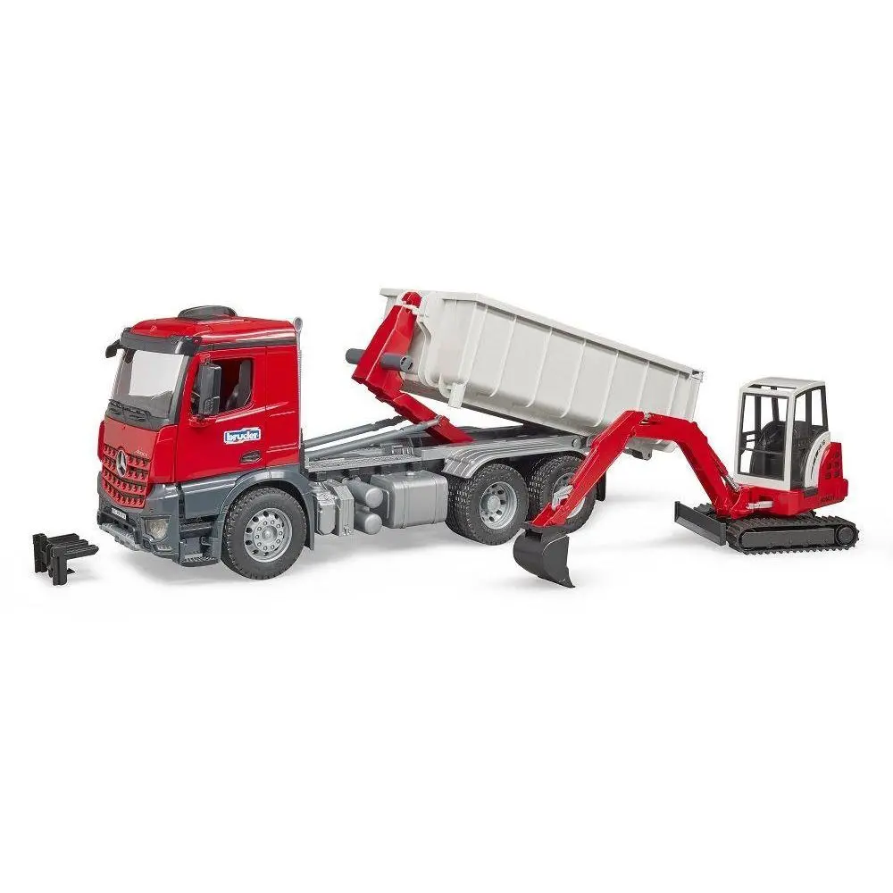 Truck With Roll-Off Container 1