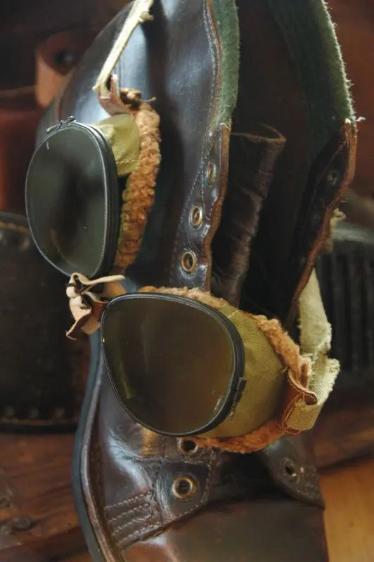 U.S. 10Th Mountain Division Ski Goggles 1