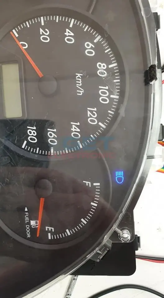 Toyota Wish Instrument Cluster Repair – Indicator & High Beam Light Failure 2