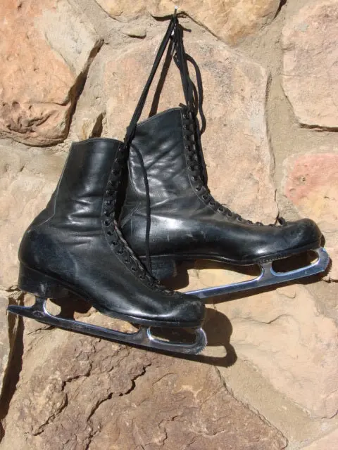 Black Leather Mens Figure Skates 1