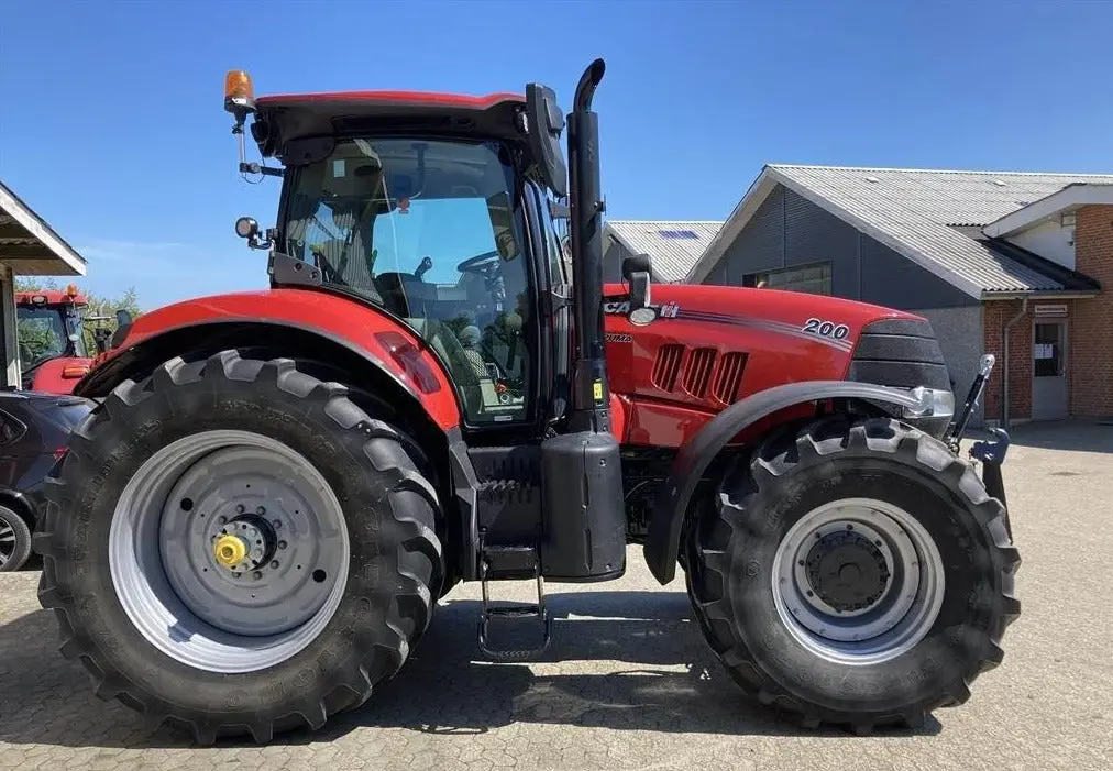 Case Ih Puma 170 185 200 215 Tractors Operator's Manual Pn 84601560 1