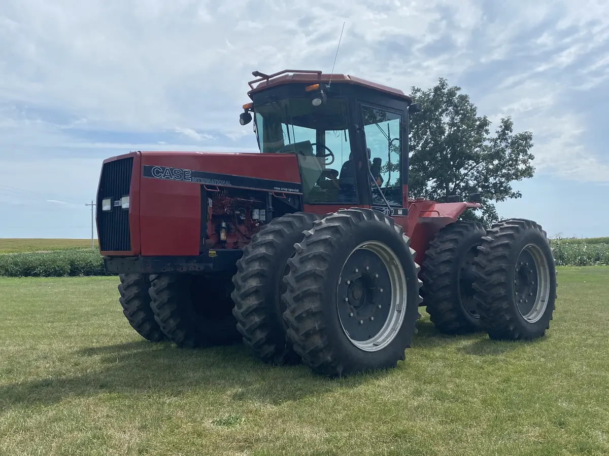 Case Ih 9110 9130 Tractor Official Operator's Manual 1