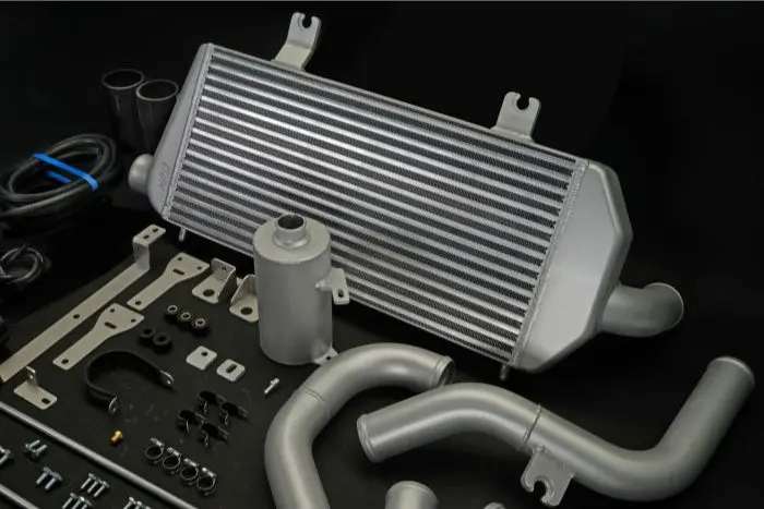 High Performance Diesel Toyota Landcruiser 100 Series Intercooler 1Hd-Fte Series 2 (Front Mount) 2
