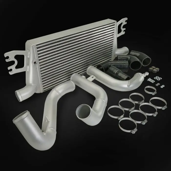High Performance Diesel Isuzu D-Max / Mu-X 3.0 Lt / Mazda Bt-50 Intercooler 4Jj3 2020+ 1