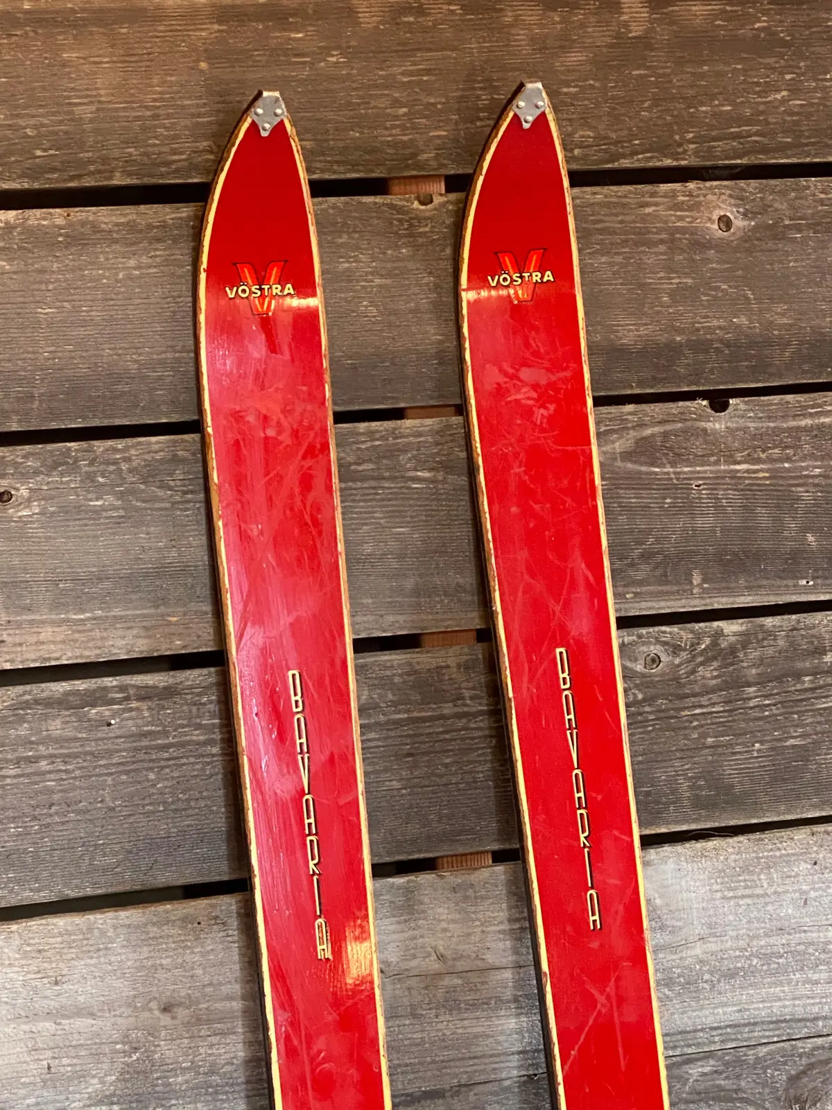 Antique Volstra Skis 1