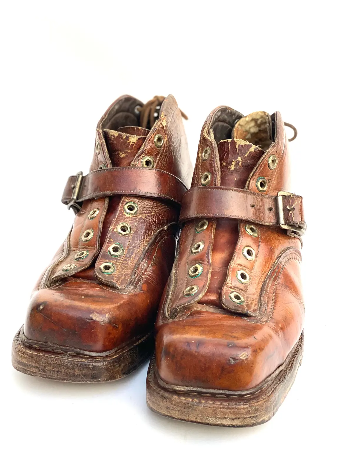 Vintage Square Toe Leather Ski Boots 2