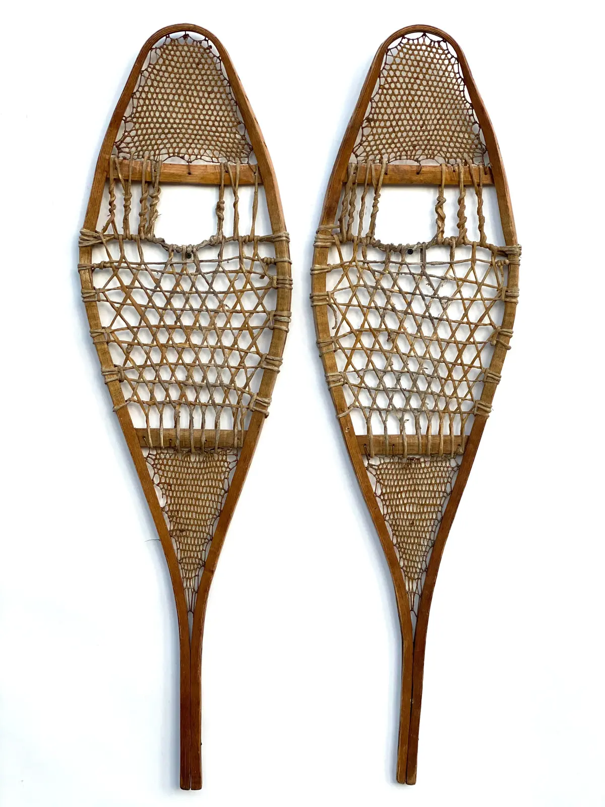 Vintage Trapper Snowshoes 1