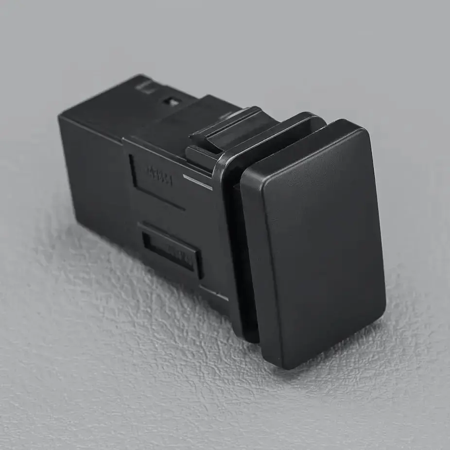 Stedi Switch Beacon Toyota Short/Mitsubishi Mq/Mr Triton 1