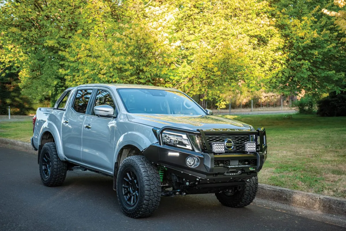 Premium No Loop Bull Bar To Suit Nissan Navara Np300 2021 Onwards Series 5 1