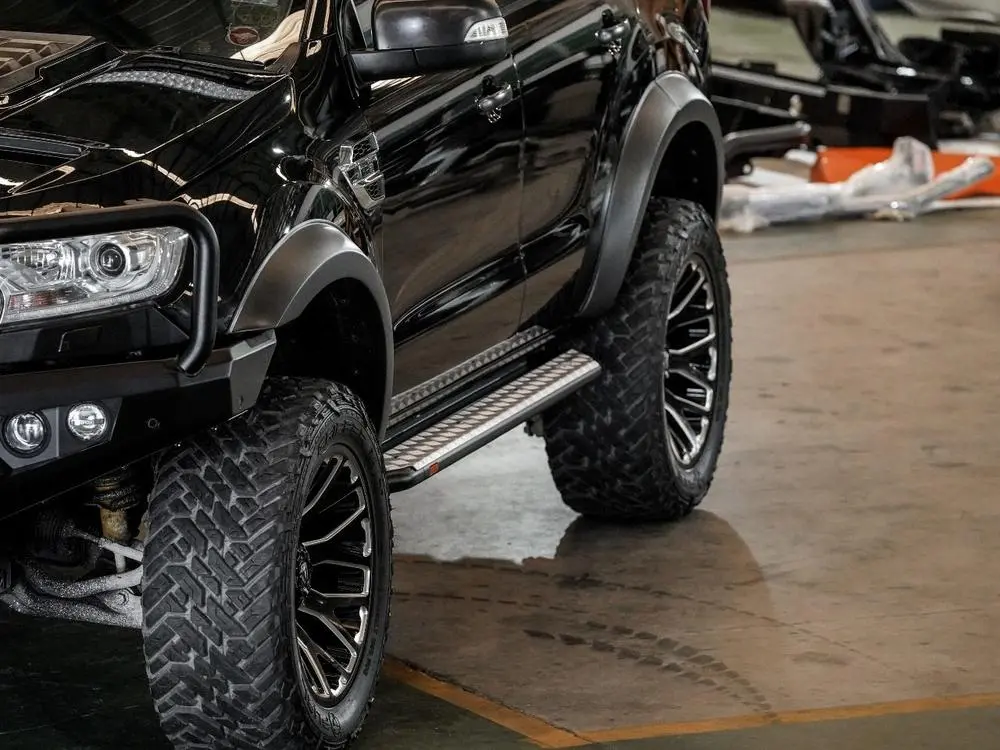 Piak Side Step (Can Use For Rails, Grey) For Ford Everest (6/2022 On) 1