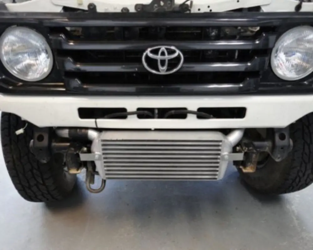 High Performance Diesel Toyota Landcruiser 70 Series 1Hd-Fte Intercooler (Front Mount) 2