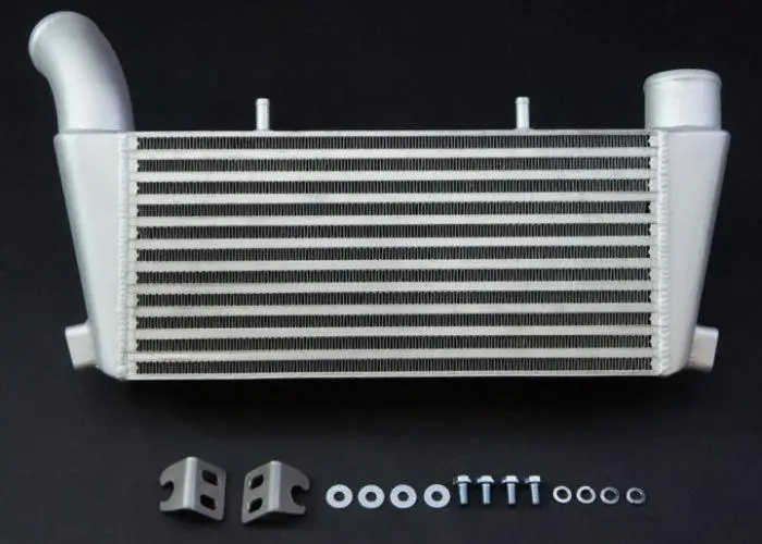 High Performance Diesel Mitsubishi Pajero Intercooler 2000-2006 Nm/Np V60 (3Rd Generation) 1