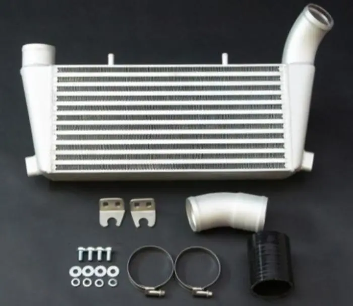 High Performance Diesel Mitsubishi Pajero Intercooler 2006+ Ns/Nt/Nw/Nx/ V80 (4Th Generation) 1