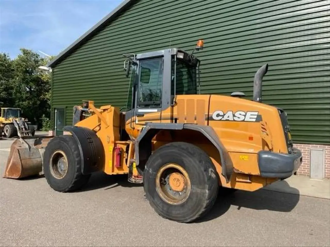 Case 721D Wheel Loader Official Workshop Service Repair Manual 1